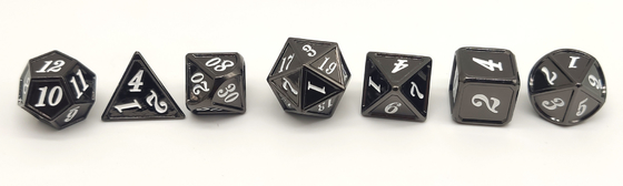 Dobbelt het hand Gesneden Black metal RPG Stevig voor Kerker en Draak