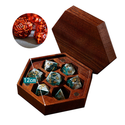 De met de hand gemaakte Duurzame Polyhedral Hars dobbelt Vastgestelde Stevige 7 PCs-Grootte 12cm