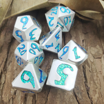 Friendly Dice Set Multipurpose Carving Metal Polyhedral RPG Dice D6 D8 D10