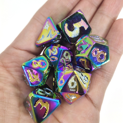 Chip Dice Set Gold 	De douane dobbelt voor Kerkers en Polyhedral de Draken dobbelen Reeks