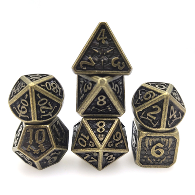 Het tafelbladgokken dobbelt Vastgesteld Polyhedral Slijtvast Metaal Geel Mini Dice Metal Antiwear For