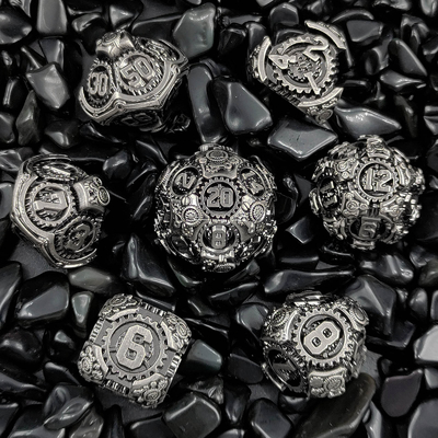 Metal Gear Dice Set DND Dungeons And Dragons TRPG Polyhedraal Dice D6 Table