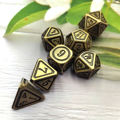 Antieke bronzen metaal dobbelstenen set Vijfde persoon Spel kleuren Stray Earth Alloy dobbelstenen