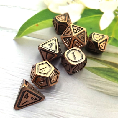 Antieke bronzen metaal dobbelstenen set Vijfde persoon Spel kleuren Stray Earth Alloy dobbelstenen