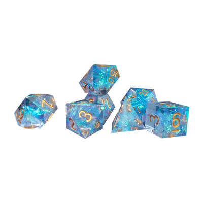 Blauw en kleur strip hars personages spelen een multi -noodle dobbelsteen set Dragon en Dungeon dnd dobbelstenen