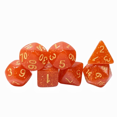 Heldergoud poeder oranje hars karakter spelen bordspel dobbelstenen set dnd dobbelstenen