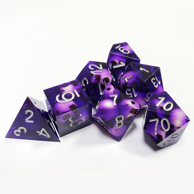 Purper Crystal Skull Resin Boarding Dice Set Draak en Dungeon