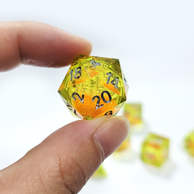 Oranje stromend zand Geel kristalhars Dnd Dice Sharp Edge Fantasy