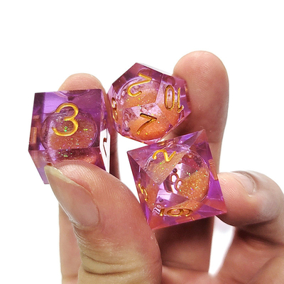 Oranje stromend zand Paarse kristalhars Polyhedraal dobbelstenen Multi Noodle Tablet Game dobbelstenen set