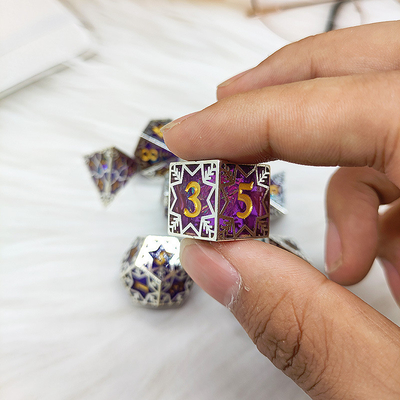 Purple resin&amp;snowflake metaal frame tabletop rollenspel specifiek meerzijdig dobbelsteen set