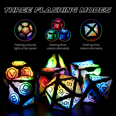 Plastic LED lichtgevende dobbelstenen oplaadbare voetbal tafelspel Multi-Faced dobbelstenen set