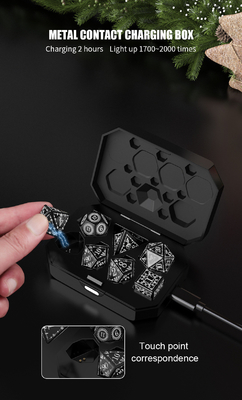 Kerstelementen LED oplaadbare dobbelstenen set Dragon And Dungeon
